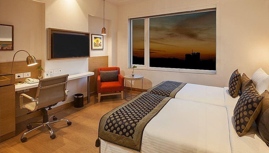 Lemon Tree Hotel, Lucknow Superior Room 3