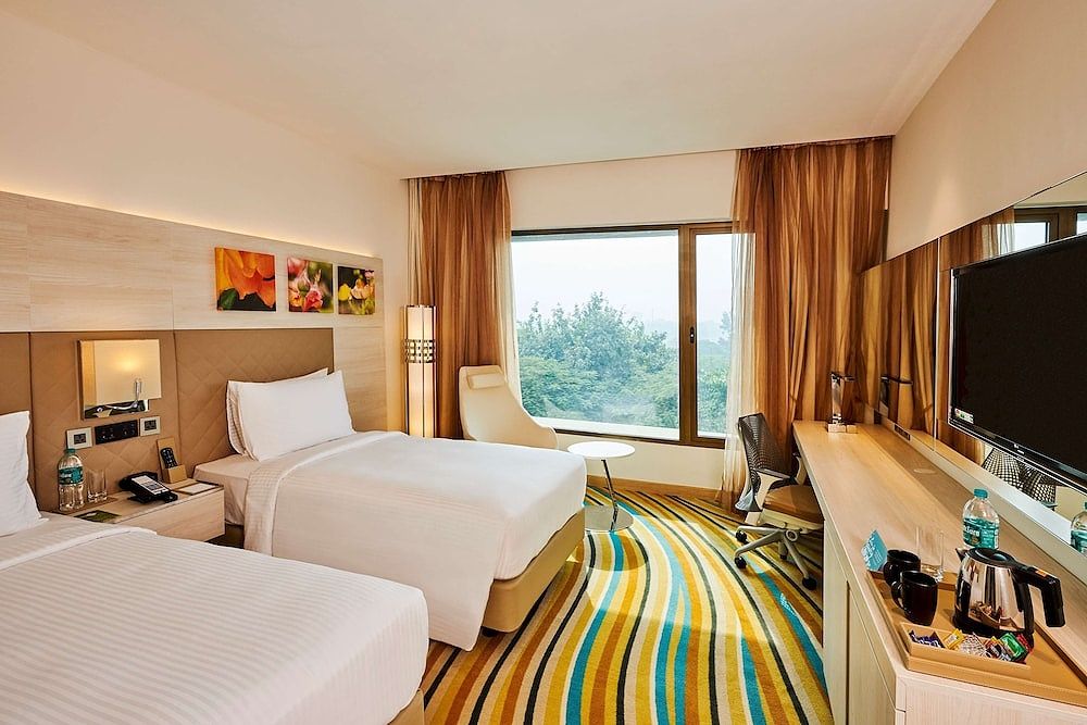 Hilton Garden Inn Lucknow Room, 2 Twin Beds, Non Smoking 2