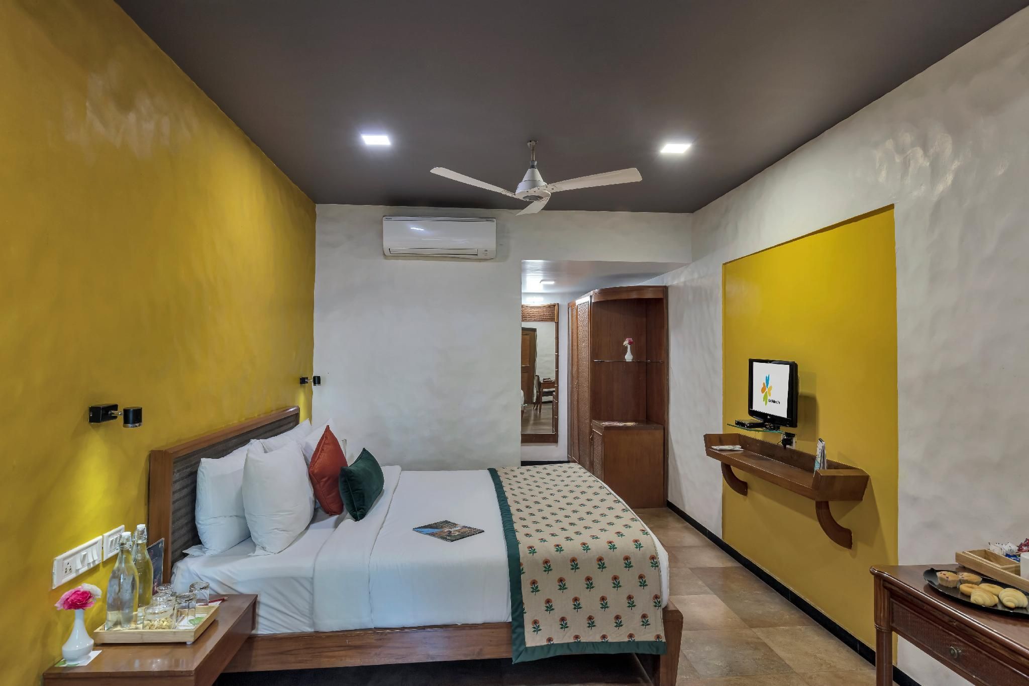 Cottage Room