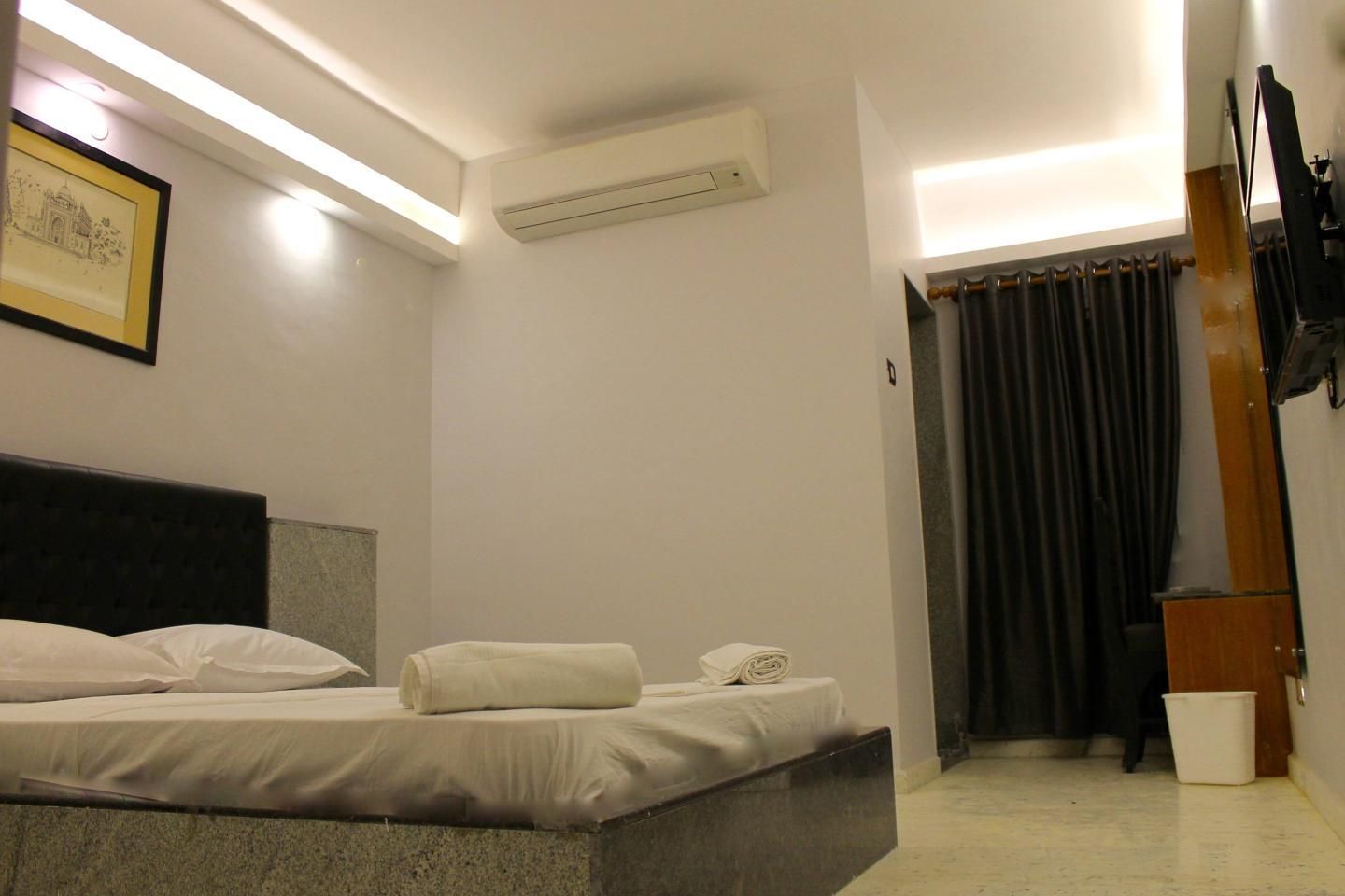Nirvana Boutique Room