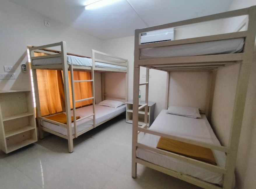 Deluxe King Bedroom