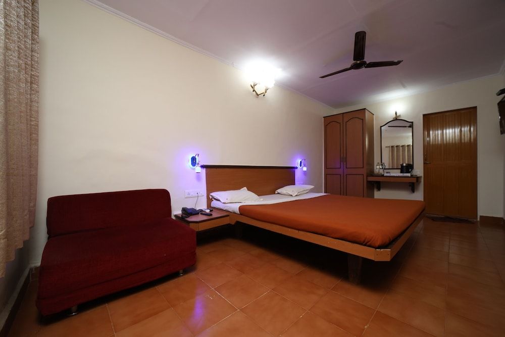 Basic Room, 1 Double Bed