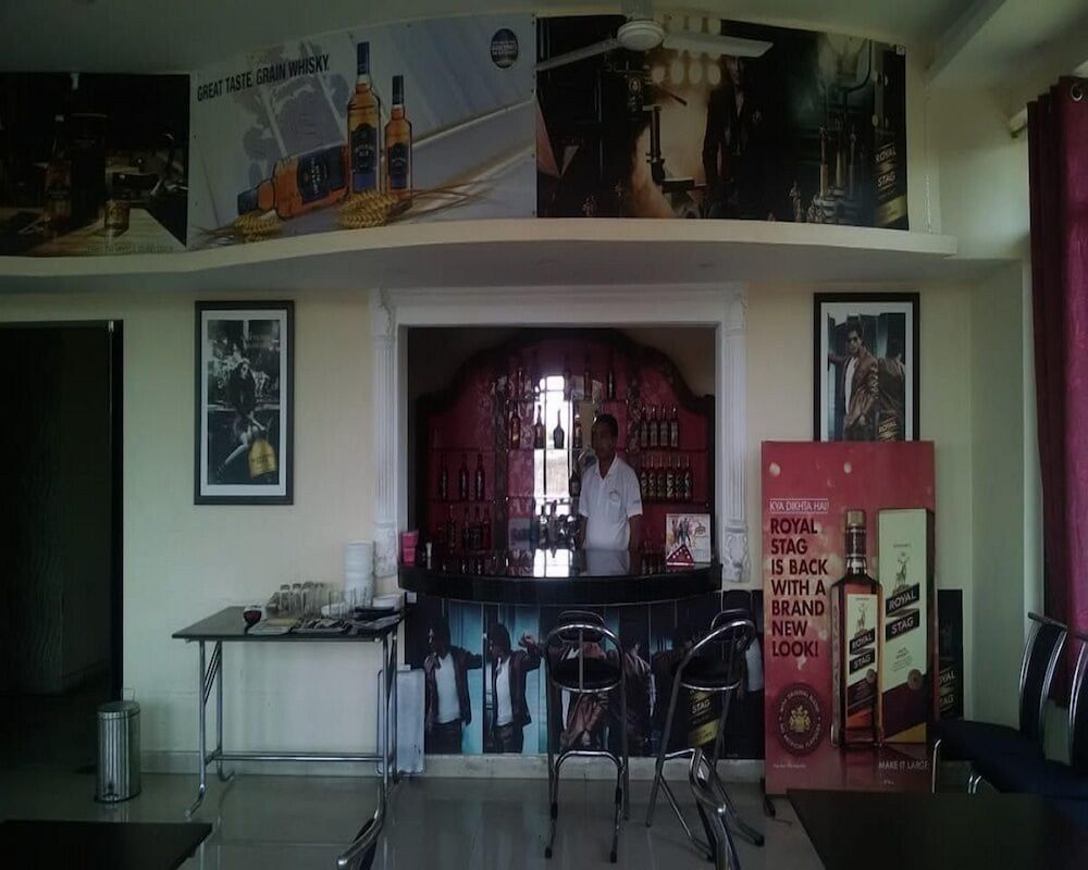 undefined Midway Resort 6