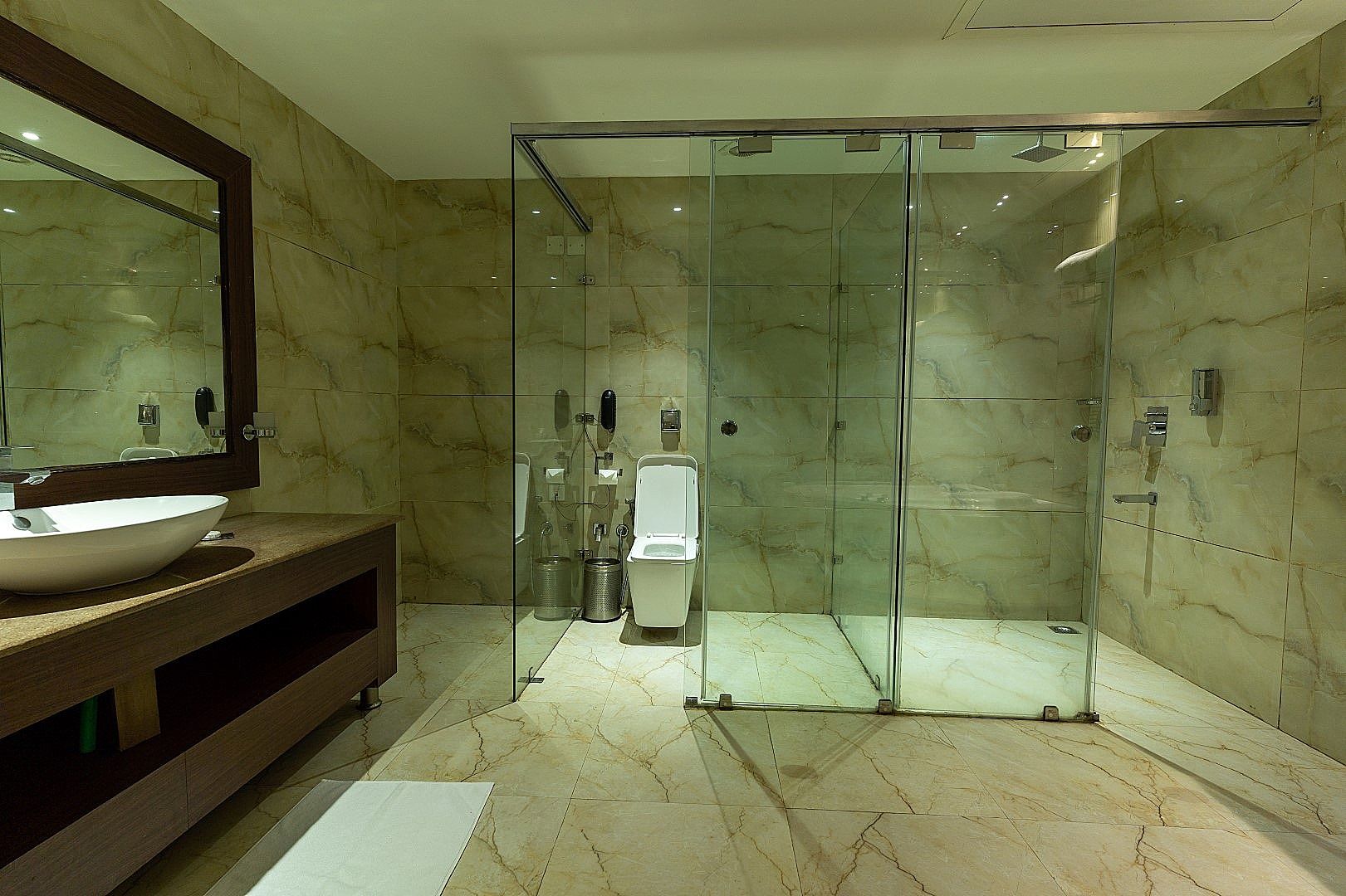 Indraprastha Spa Resort Premium Double Room without Balcony Non View 4