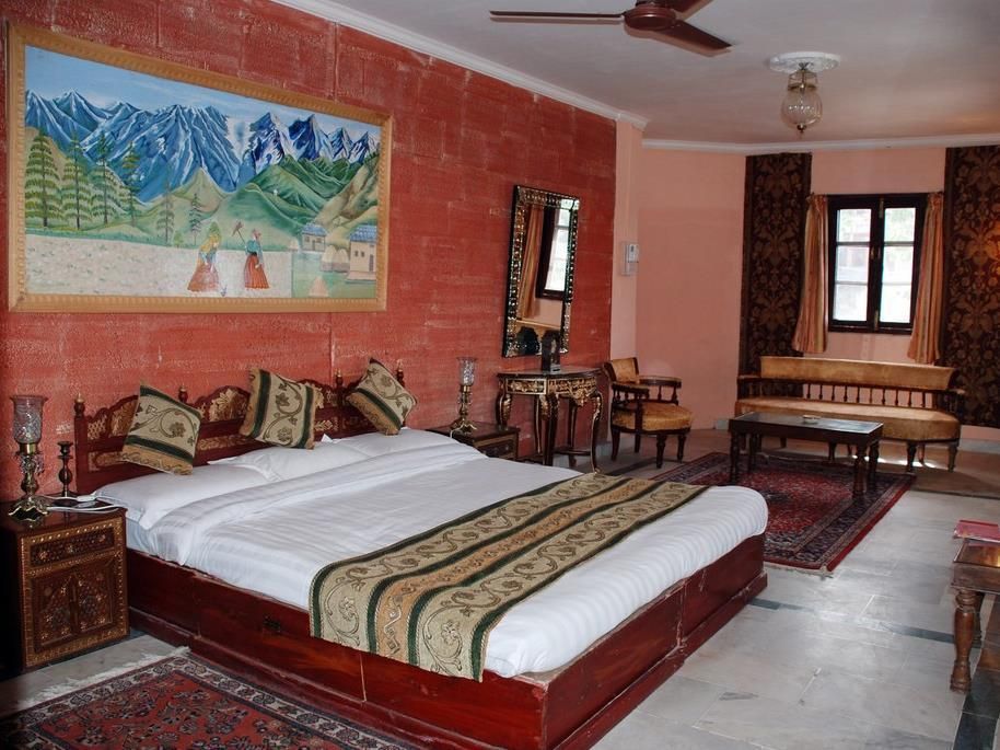 undefined WelcomHeritage Grace Hotel 5