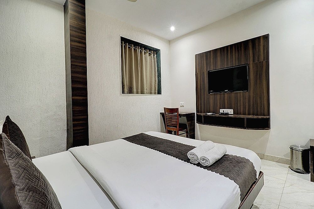 HOTEL AK INTERNATIONAL Deluxe Double Room 20