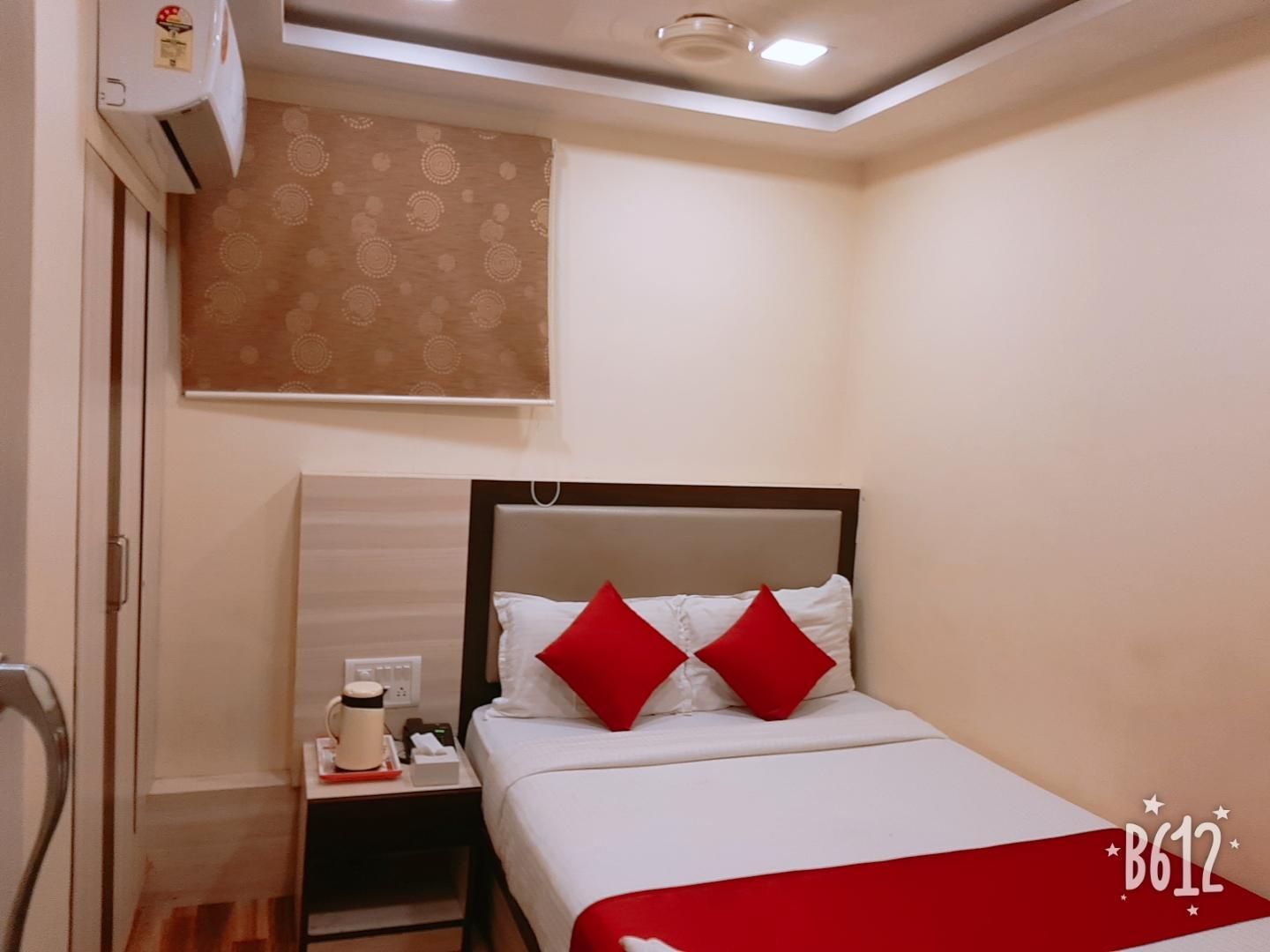 Hotel HappyLand Standard Room 8