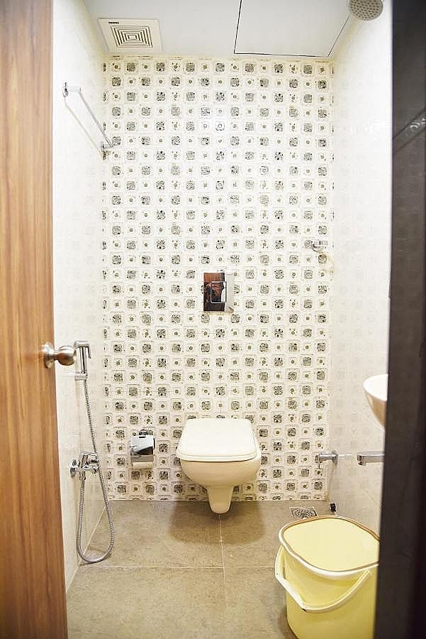 Hotel Flora Fountain Mumbai Standard 11