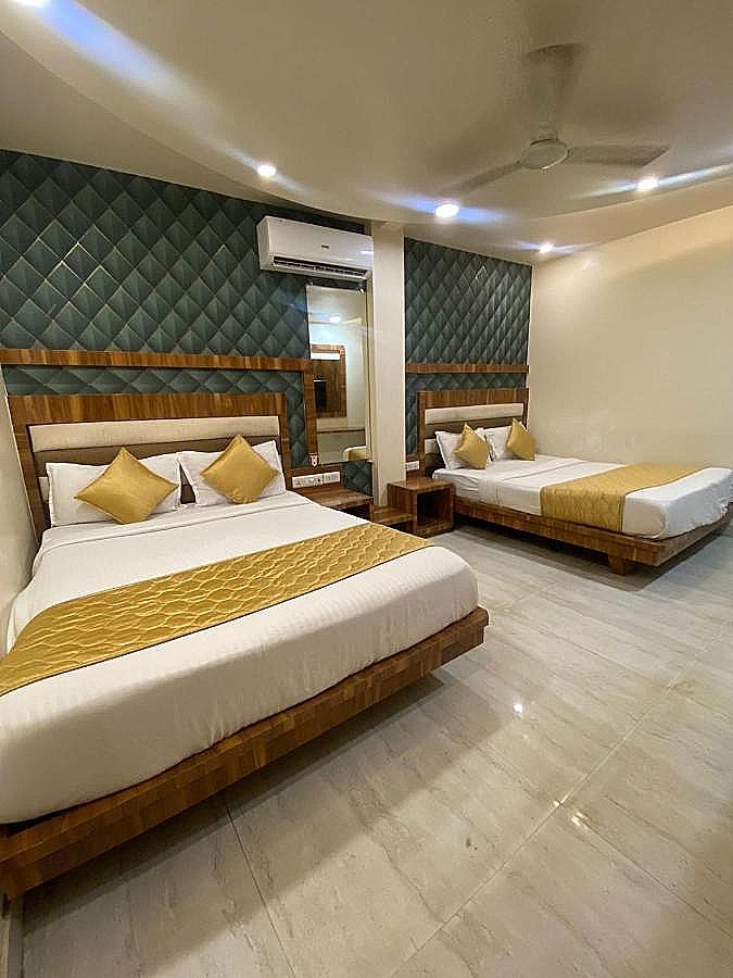Deluxe Triple Room