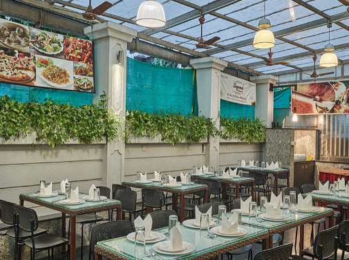 Food & Dining