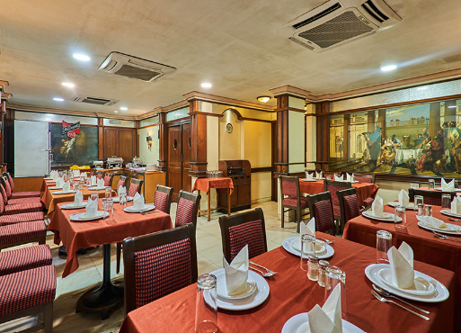 Food & Dining