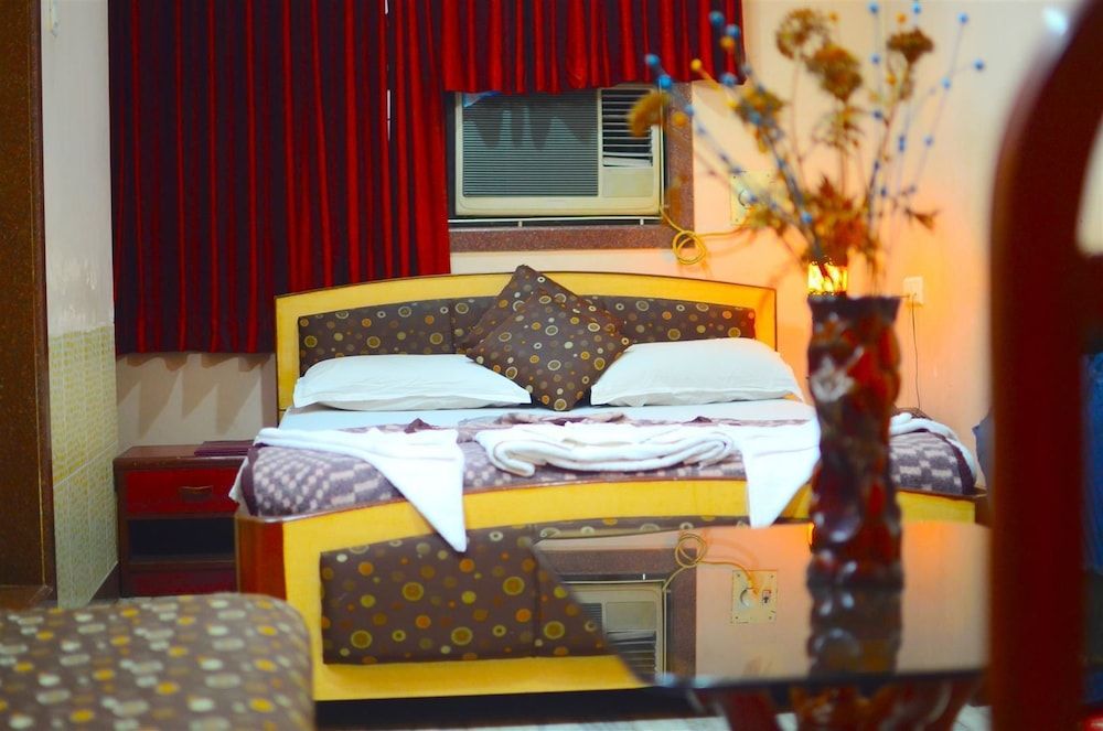 undefined Hotel Rex Plaza 5