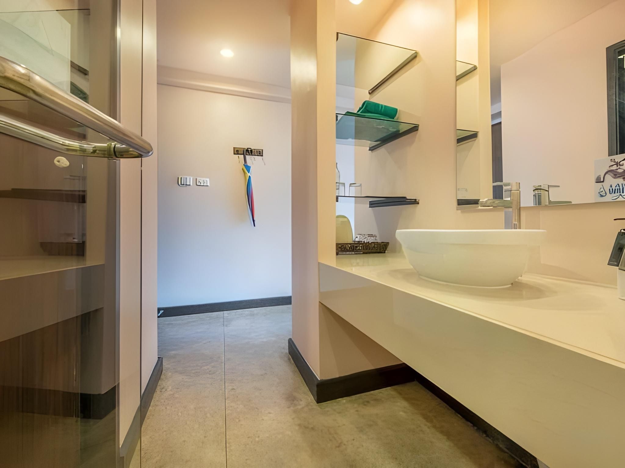 STANDARD ROOM (GARDEN VIEW)