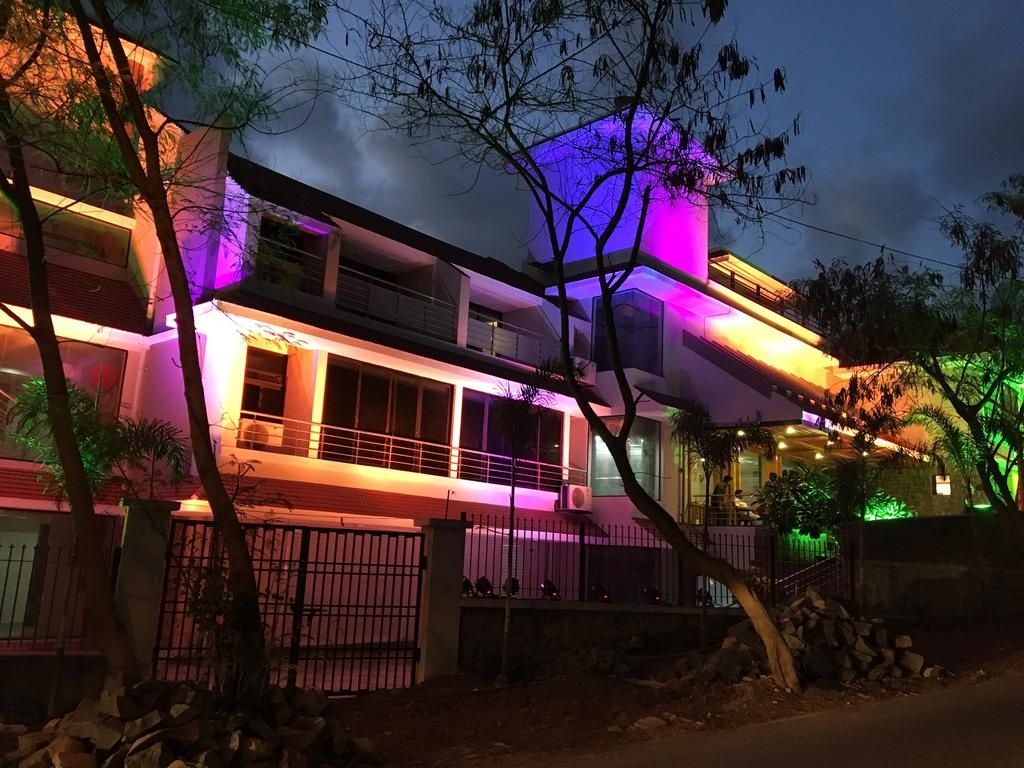 undefined Levels Resort 8