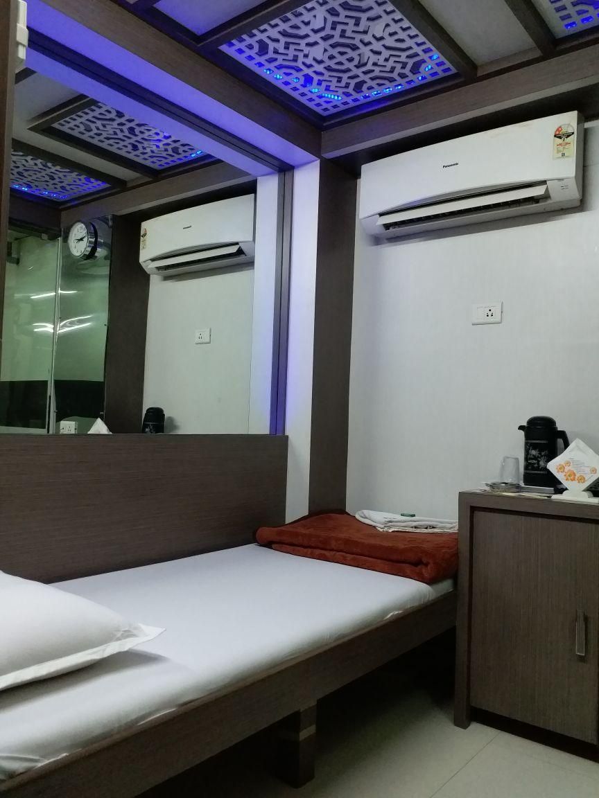 Single Bed Deluxe-Indian Nationals Only