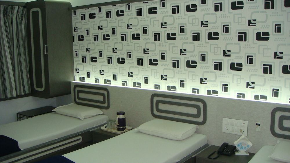 Nice Guest House