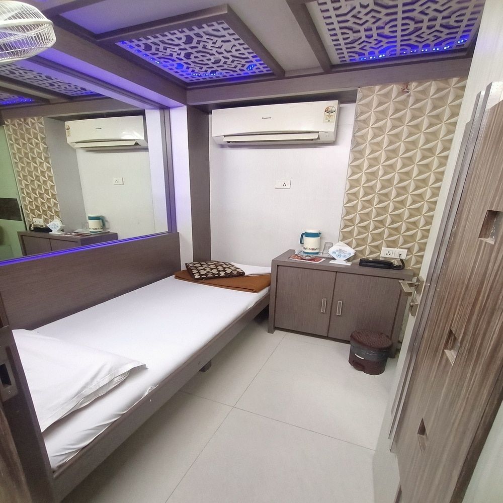 Nice Guest House