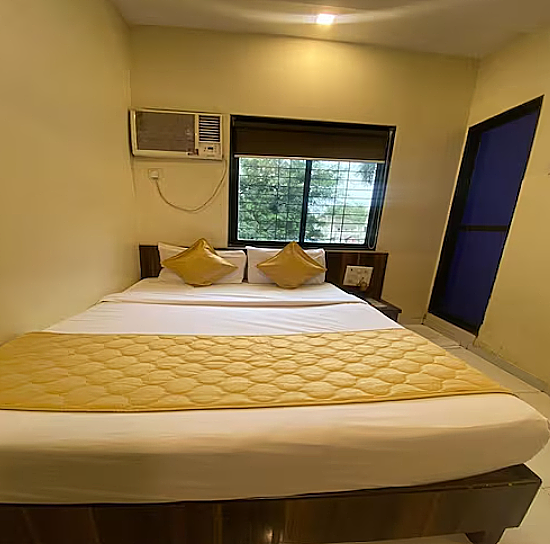 Nice Guest House A/C Double Bed Or Twin Room 2