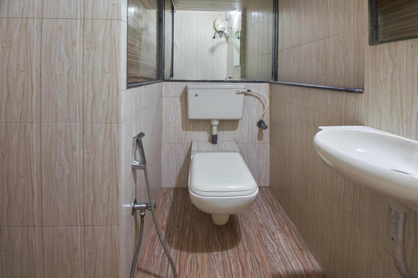 Nice Guest House