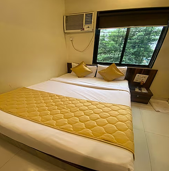 Nice Guest House A/C Double Bed Or Twin Room