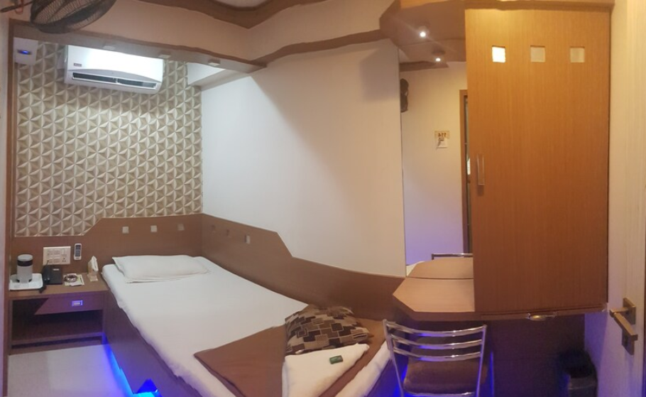 Nice Guest House