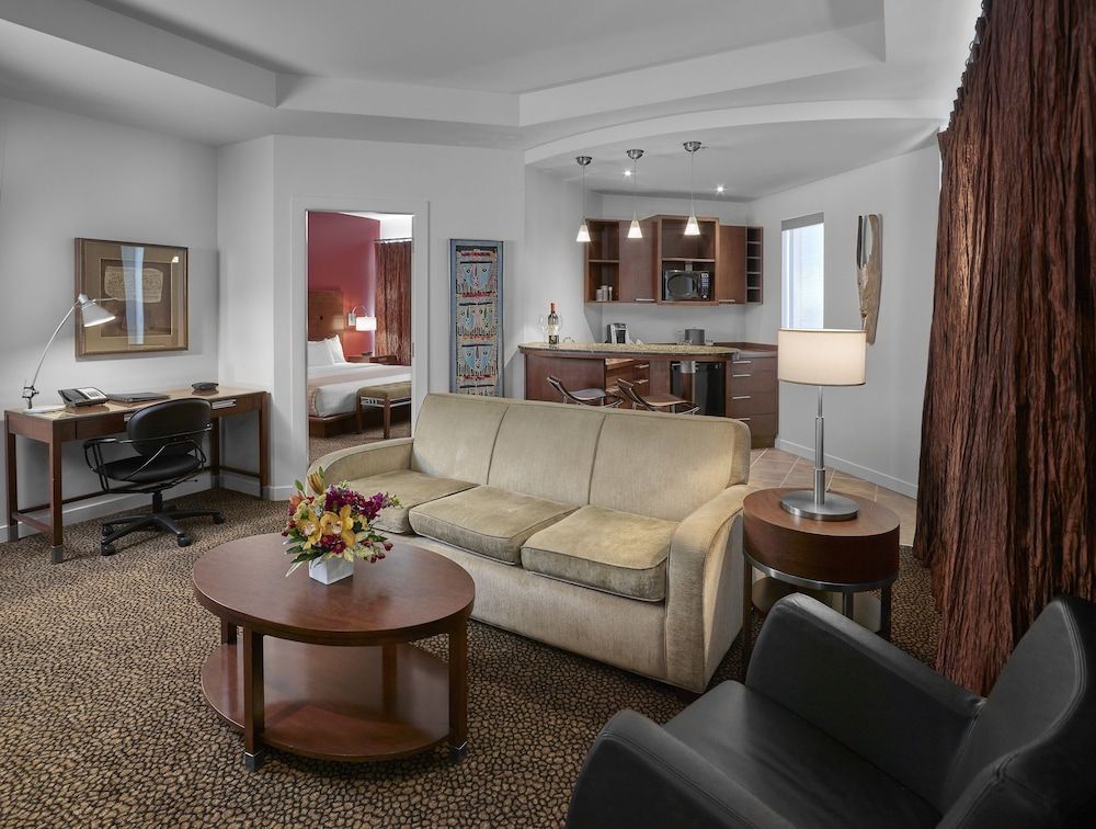 Metterra Hotel on Whyte King Suite 7