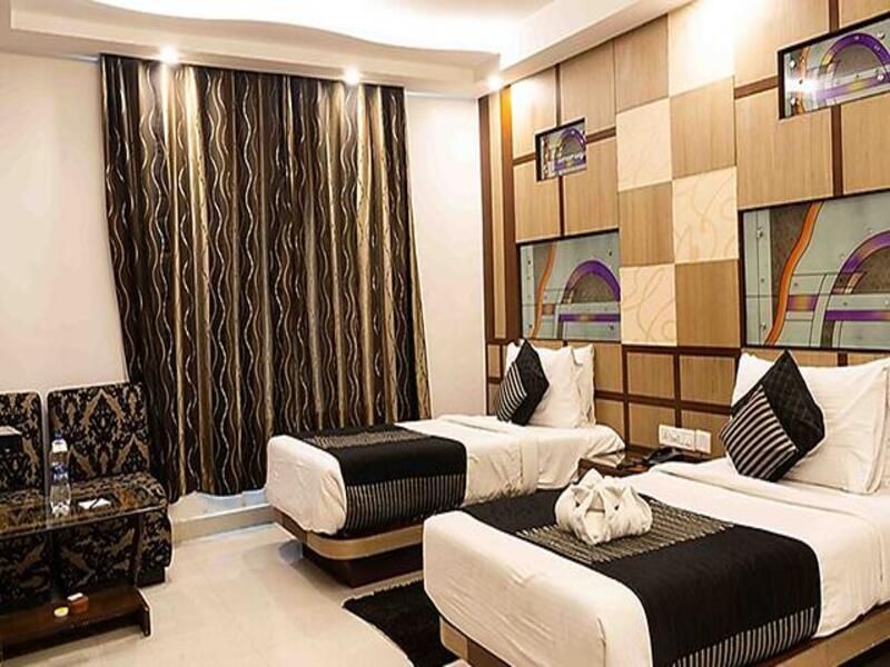Executive Room