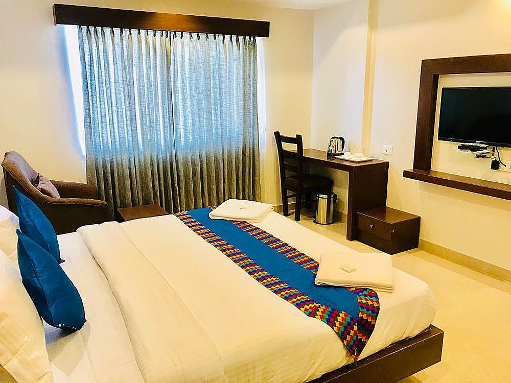 Regalia Inn & Suites Premium Non A/c 6