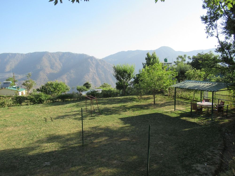 undefined Emerald Trail 3