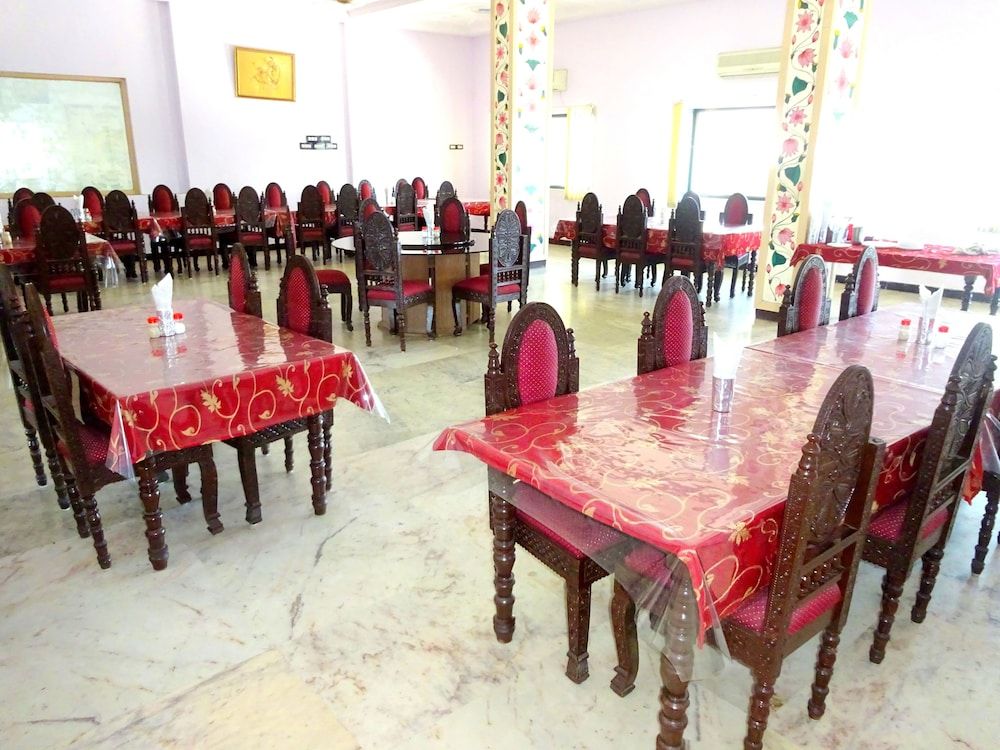 undefined Hotel Utsav 4