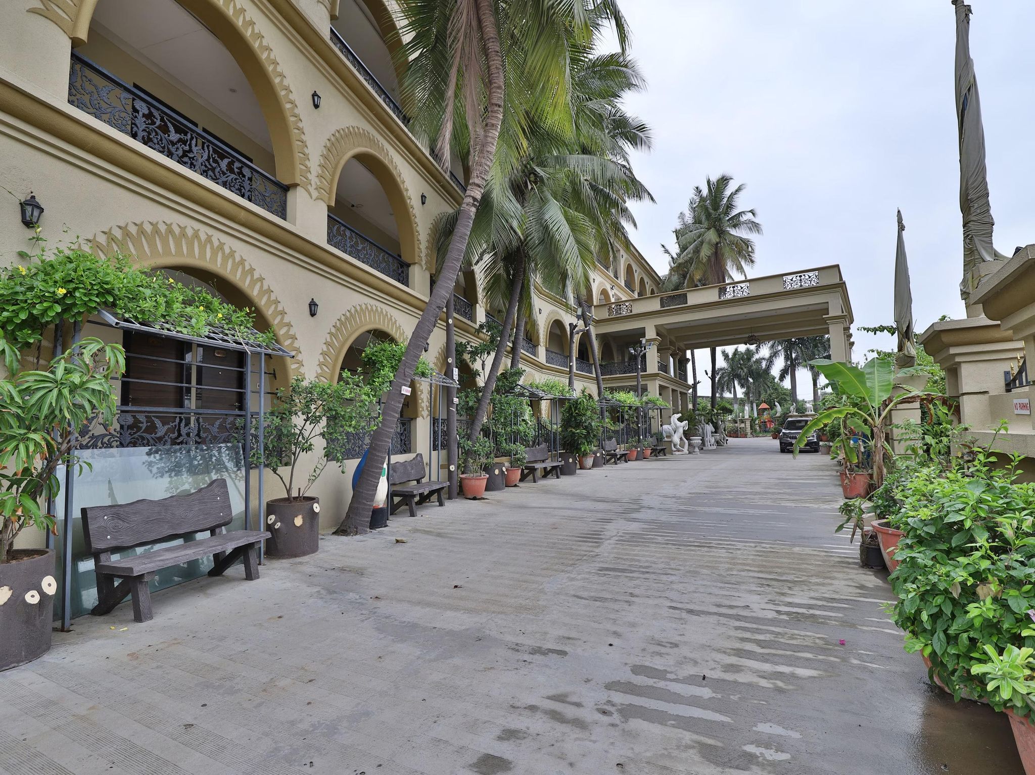 Hotel Exterior