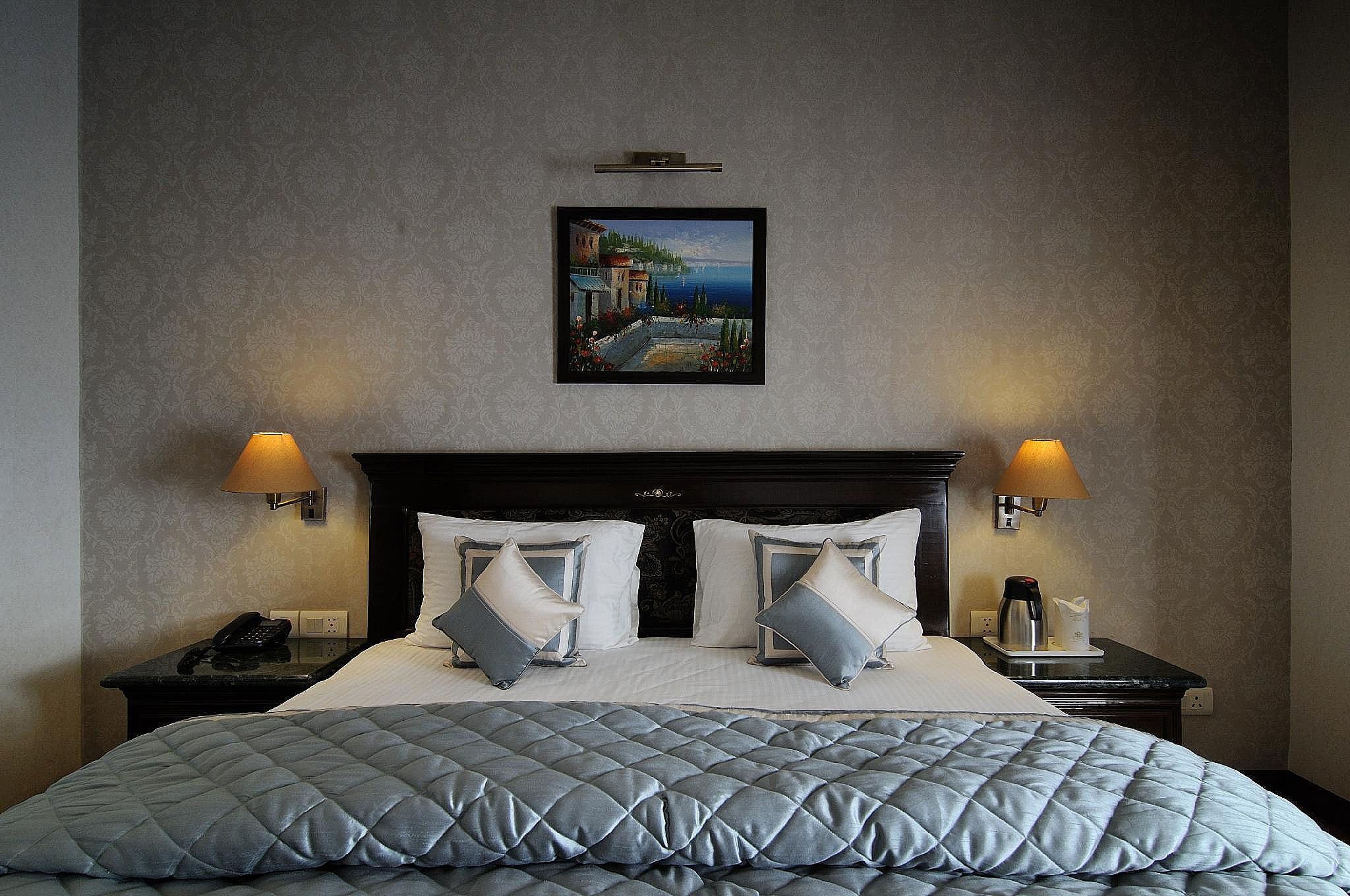Hotel Diplomat Residency Executive Room 5