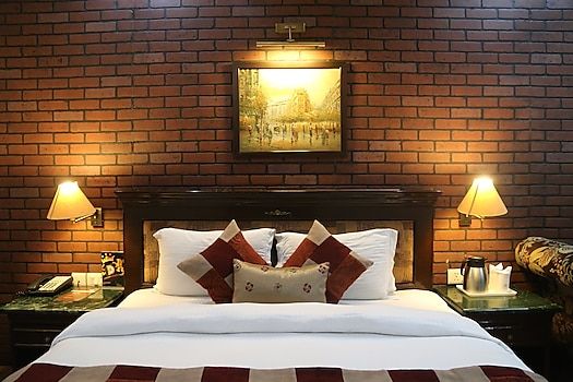 Hotel Diplomat Residency Executive Room 6