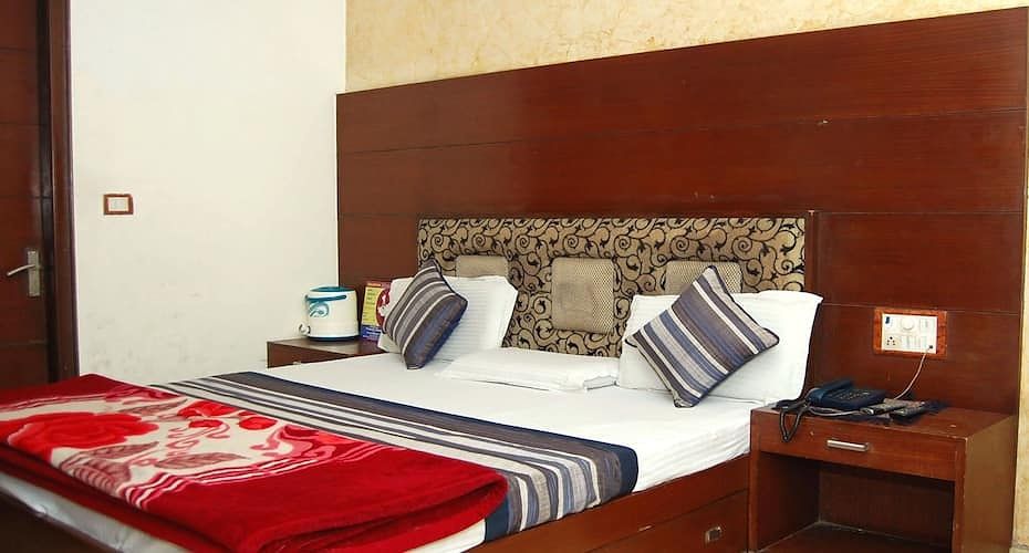 standard bedroom