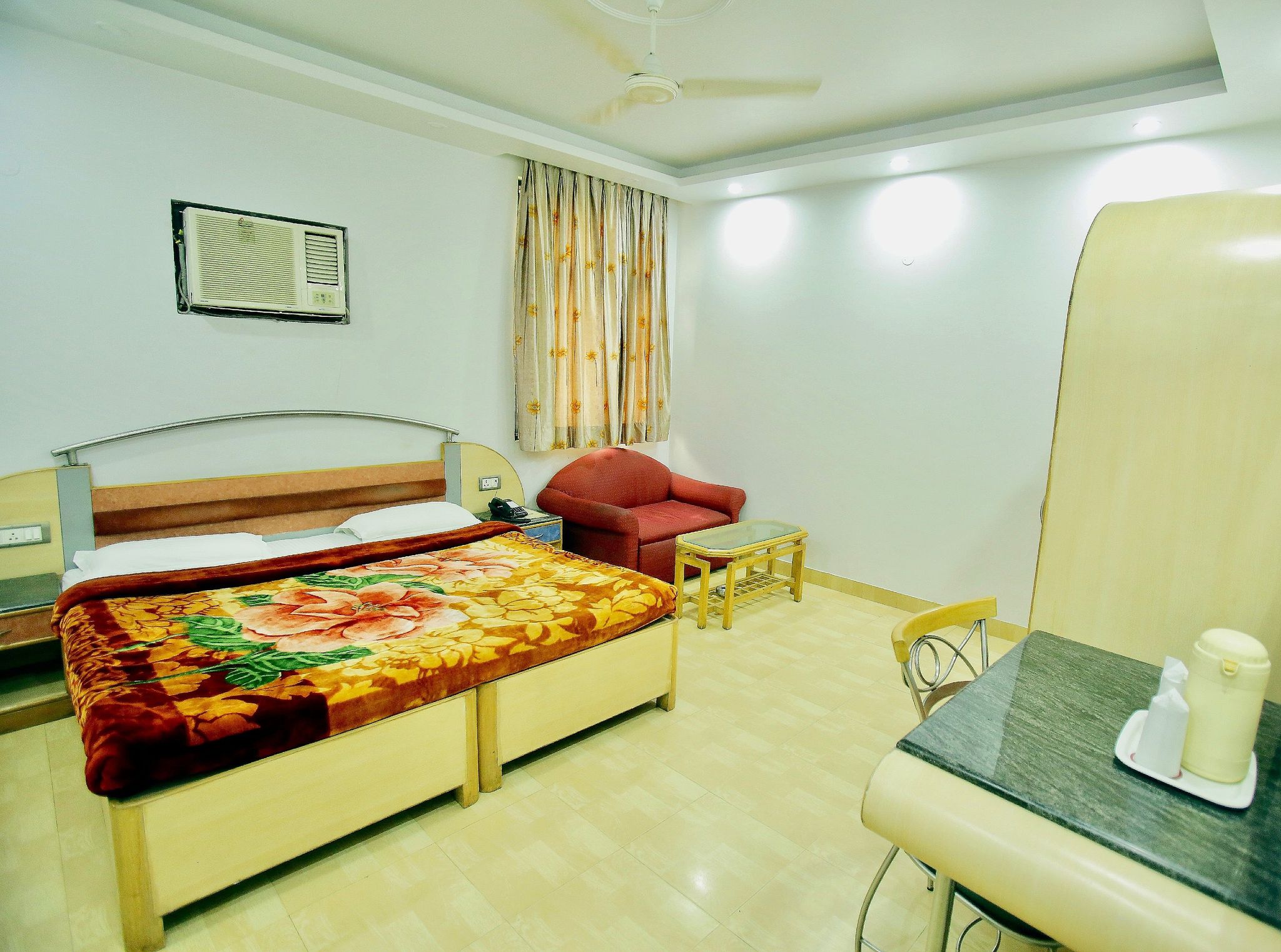 Deluxe Luxury Room