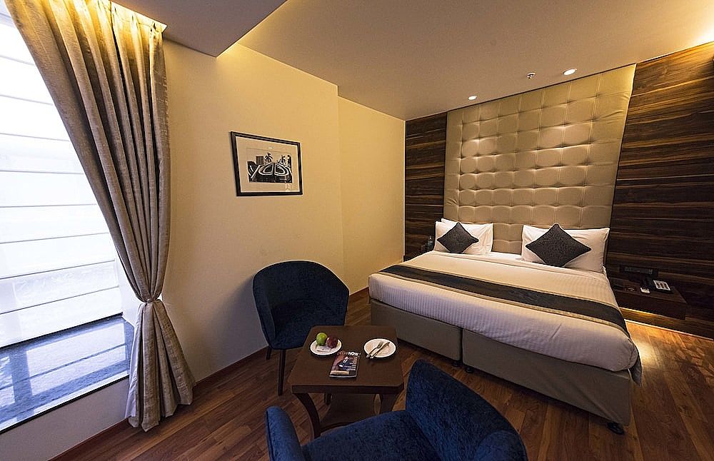 Connaught Royale Delhi Premium Double Room 2