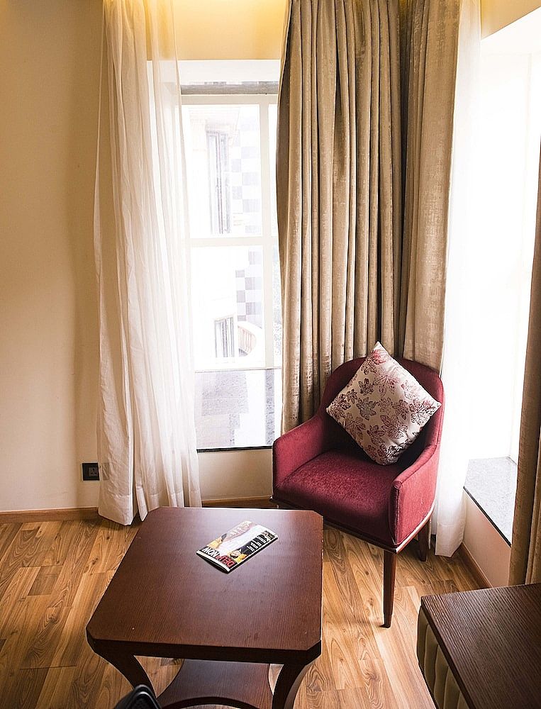 Connaught Royale Delhi Deluxe Double Room 12