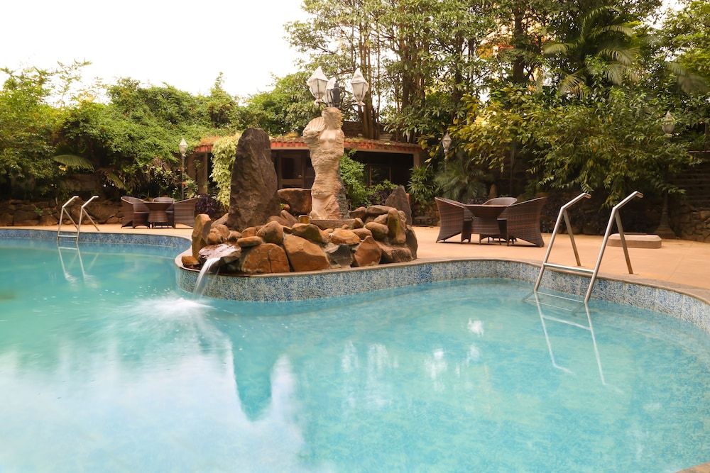 undefined Ravine hotel 5