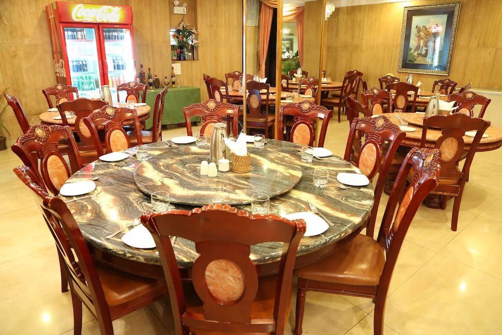 undefined Ravine hotel 4
