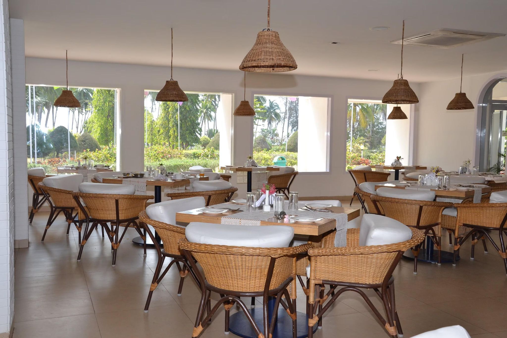 undefined Peerless Resort 4