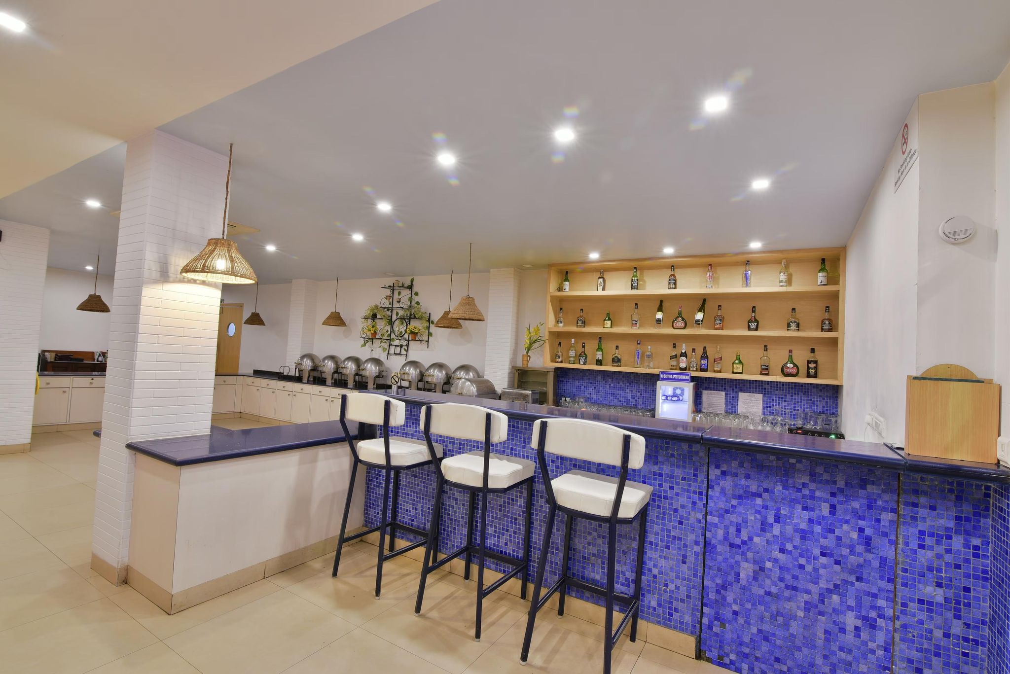 Food & Dining