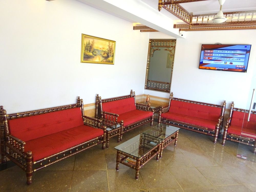 undefined Hotel Kansar Palace 4