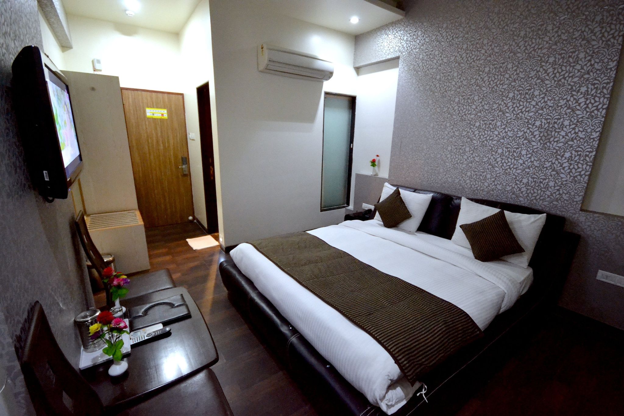 Hotel Sai Miracle Deluxe Room 30