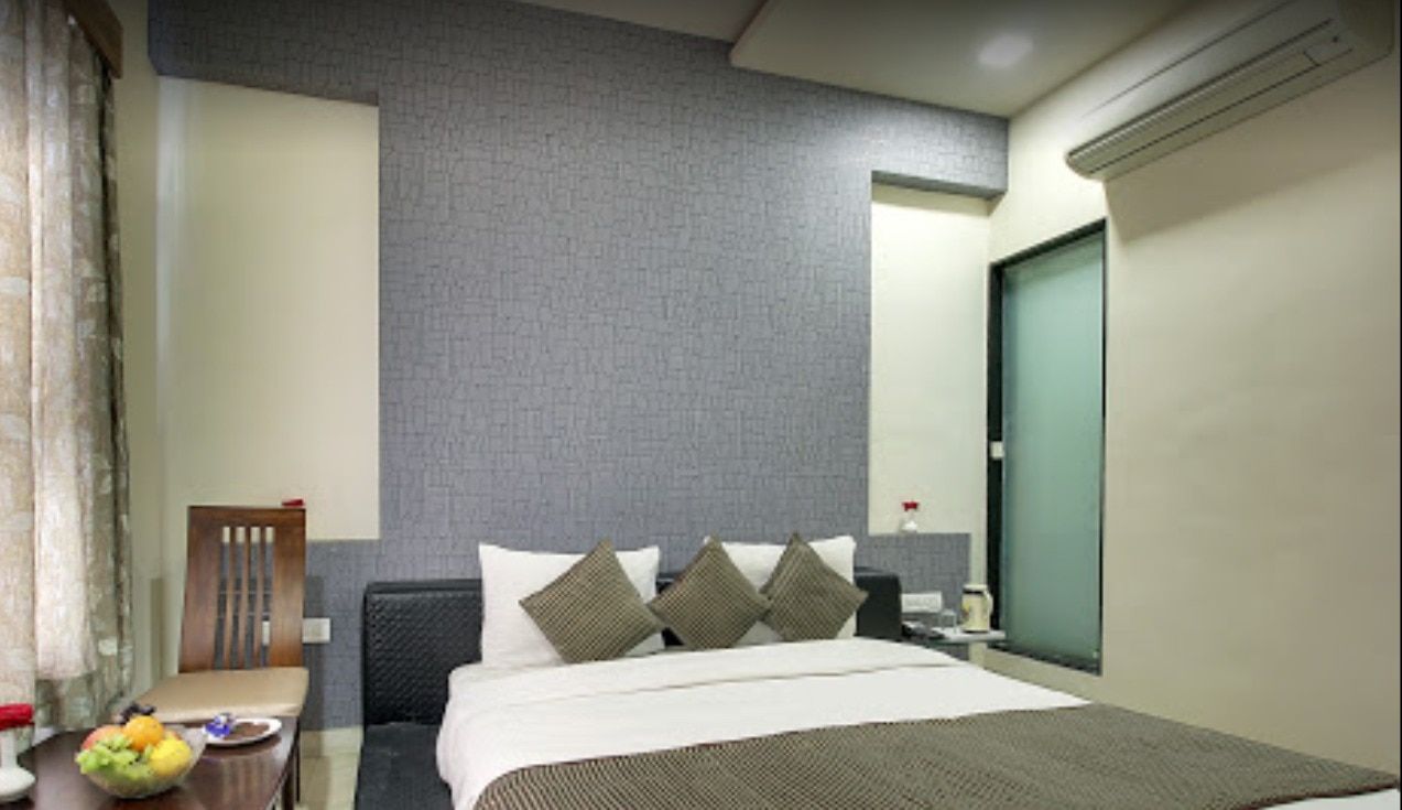 Hotel Sai Miracle Deluxe Room 29