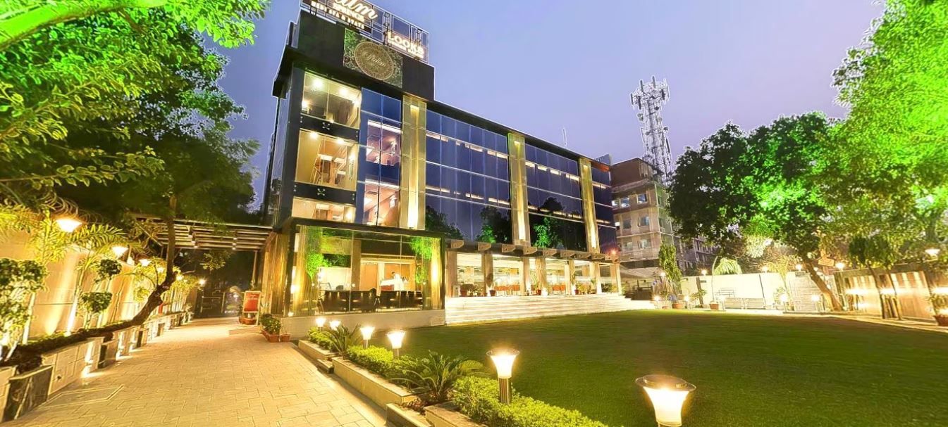 Hotel Exterior