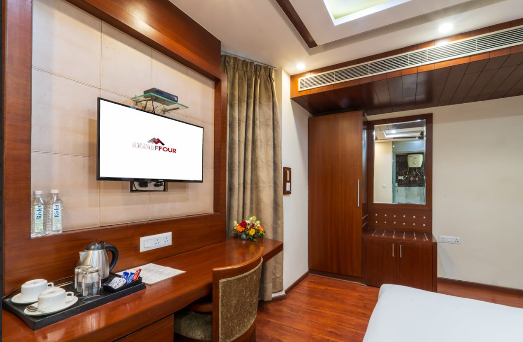 Grand FFOUR near Nehru Place Deluxe Room 8