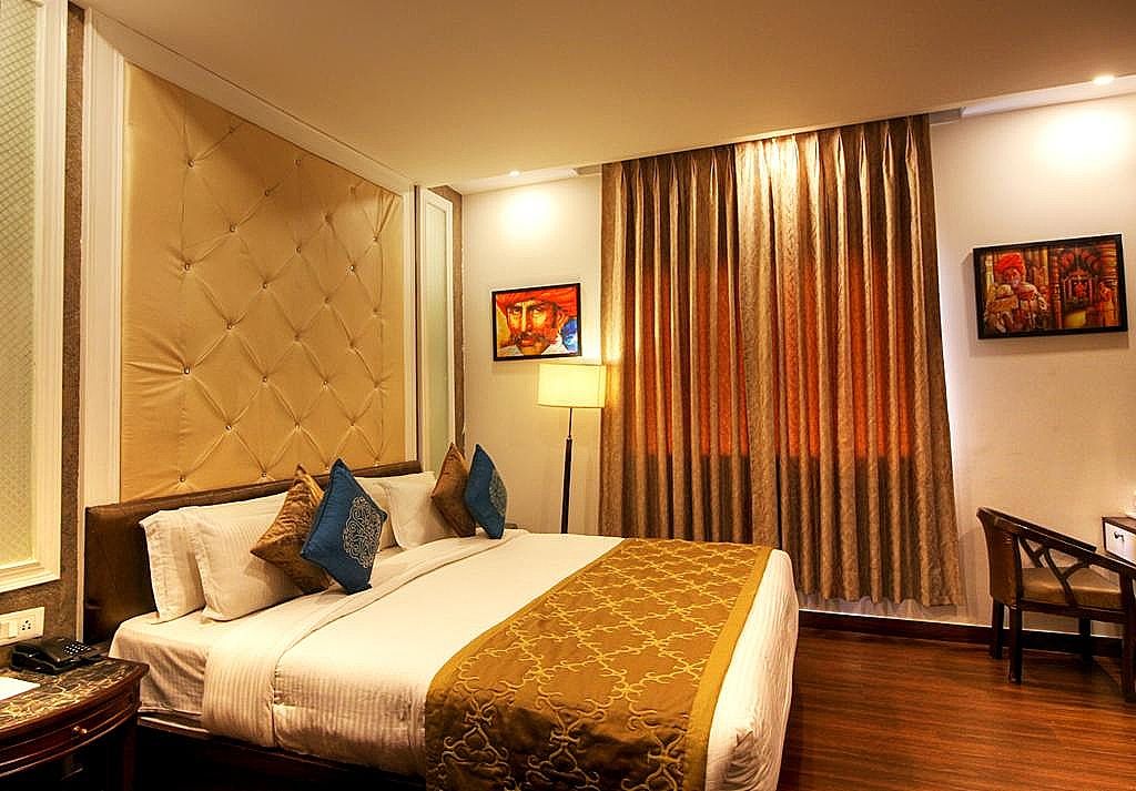 undefined Hotel Kian 9