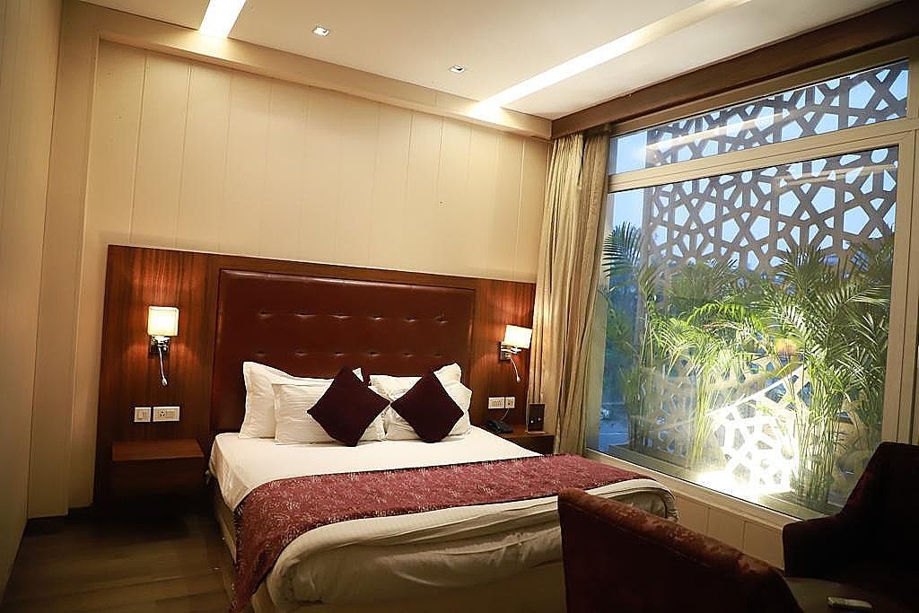 Mystique Melange Deluxe Room 5