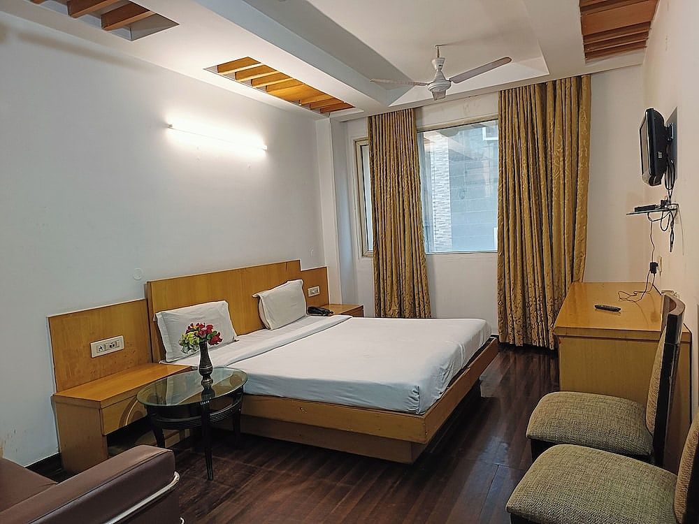 Deluxe Triple Bed Room with complimentary WIFI