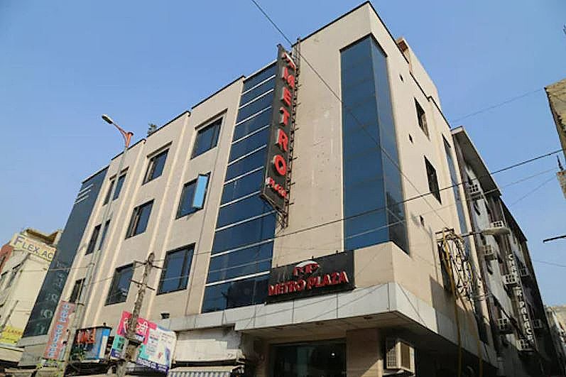 Main Image